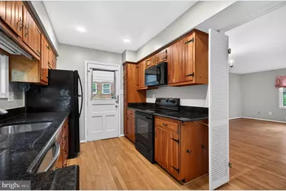 6118 Roxbury Avenue, Springfield, VA 22152 - Photo 25