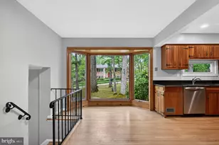 6118 Roxbury Ave, Springfield, VA 22152 - Photo 27