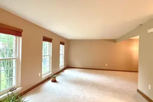 10012 Wood Sorrels Ln, Burke, VA 22015 - Photo 3