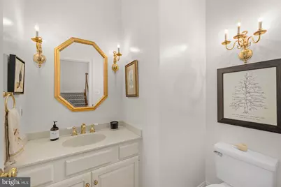 6656 Corner Lane, McLean, VA 22101 - Photo 9