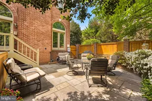6656 Corner Ln, McLean, VA 22101 - Photo 17