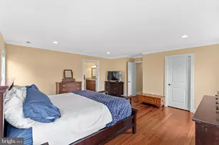 6932 Alpine Dr, Annandale, VA 22003 - Photo 25