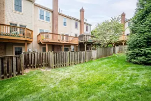 12308 Quiet Hollow Ct, Fairfax, VA 22033 - Photo 19