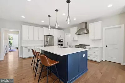 2516 Villanova Drive, Vienna, VA 22180 - Photo 7