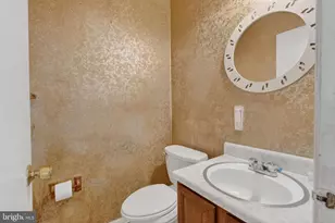 12312 Coleraine Ct, Reston, VA 20191 - Photo 15