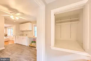 3533 Woodburn Rd, Annandale, VA 22003 - Photo 27