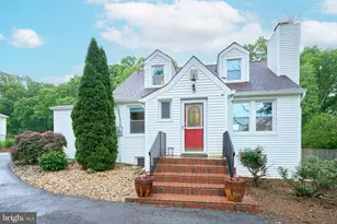 3533 Woodburn Rd, Annandale, VA 22003 - Photo 1