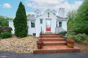 3533 Woodburn Rd, Annandale, VA 22003 - Photo 11