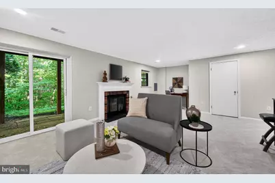 10205 Scarborough Commons Court, Burke, VA 22015 - Photo 31