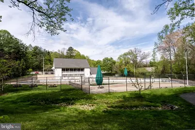 10205 Scarborough Commons Court, Burke, VA 22015 - Photo 47