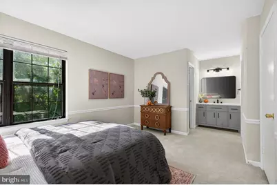 10205 Scarborough Commons Court, Burke, VA 22015 - Photo 21