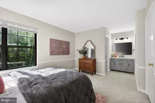 10205 Scarborough Commons Ct, Burke, VA 22015 - Photo 21