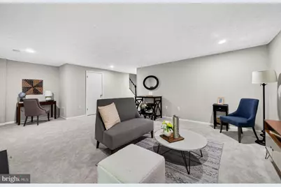 10205 Scarborough Commons Court, Burke, VA 22015 - Photo 33