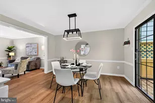 10205 Scarborough Commons Ct, Burke, VA 22015 - Photo 11