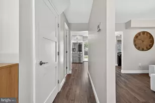 4202 Minstrell Ln, Fairfax, VA 22033 - Photo 13