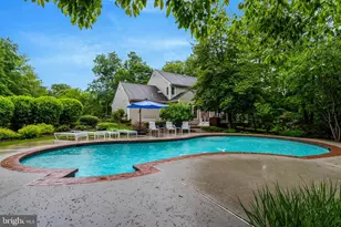9220 Davis Dr, Lorton, VA 22079 - Photo 37