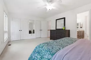 10126 Turnberry Pl, Oakton, VA 22124 - Photo 15