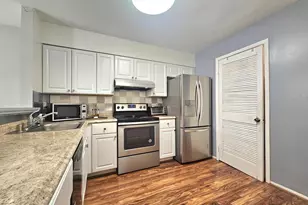 8077 Pantano Pl, Alexandria, VA 22309 - Photo 5
