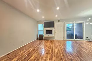 8077 Pantano Pl, Alexandria, VA 22309 - Photo 3