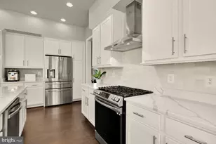 8734 Lukens Ln, Alexandria, VA 22309 - Photo 13