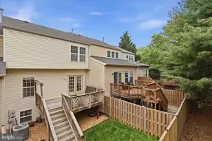 14279 Glade Spring Dr, Centreville, VA 20121 - Photo 31