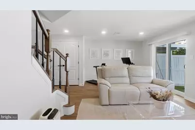 12000 Edgemere Circle, Reston, VA 20190 - Photo 25