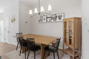 12000 Edgemere Cir, Reston, VA 20190 - Photo 13