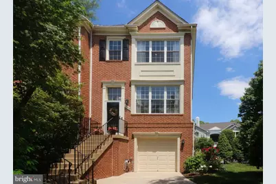 12000 Edgemere Circle, Reston, VA 20190 - Photo 1