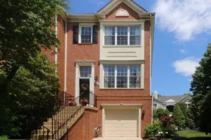 12000 Edgemere Cir, Reston, VA 20190 - Photo 1