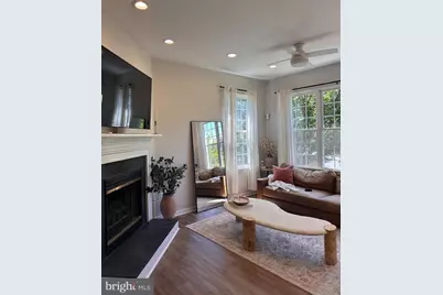12000 Edgemere Circle, Reston, VA 20190 - Photo 5