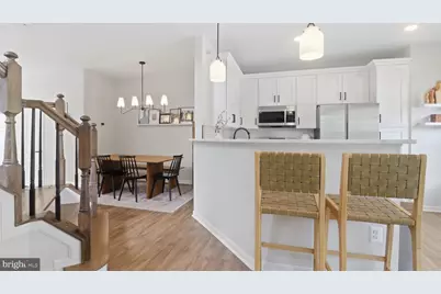 12000 Edgemere Circle, Reston, VA 20190 - Photo 9