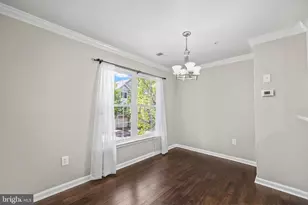 12864 Fair Briar Ln, Fairfax, VA 22033 - Photo 7