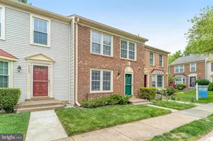 4467 Holly Ave, Fairfax, VA 22030 - Photo 3