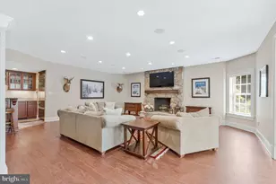 6807 Wemberly Way, McLean, VA 22101 - Photo 53