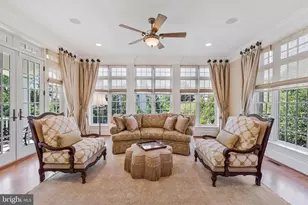 6807 Wemberly Way, McLean, VA 22101 - Photo 13