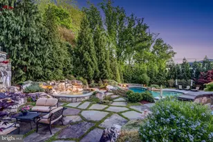6807 Wemberly Way, McLean, VA 22101 - Photo 85