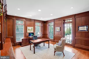 6807 Wemberly Way, McLean, VA 22101 - Photo 11