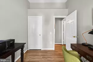 12136 Wedgeway Ct, Fairfax, VA 22033 - Photo 25