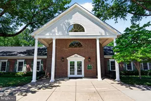 12136 Wedgeway Ct, Fairfax, VA 22033 - Photo 45