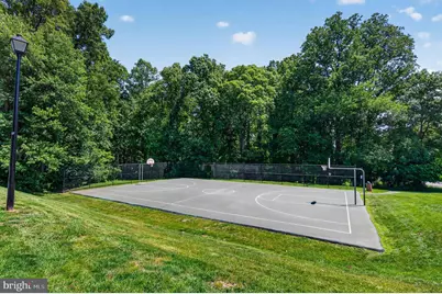 12136 Wedgeway Court, Fairfax, VA 22033 - Photo 47