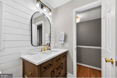 12136 Wedgeway Court, Fairfax, VA 22033 - Photo 27