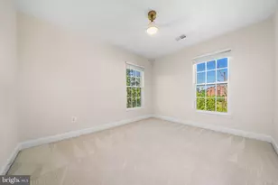 4431 Eastwick Ct, Fairfax, VA 22033 - Photo 33