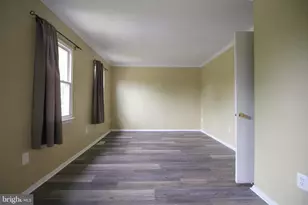 953 Ferndale Ave, Herndon, VA 20170 - Photo 13