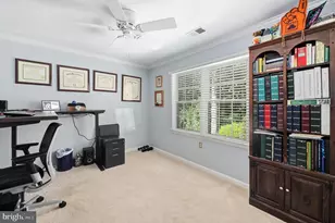 2706 Hatmark St, Vienna, VA 22181 - Photo 33