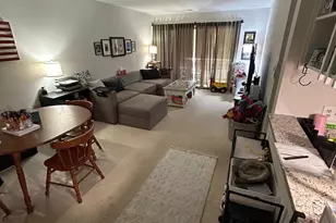 5821 Royal Ridge Dr, Springfield, VA 22152 - Photo 7