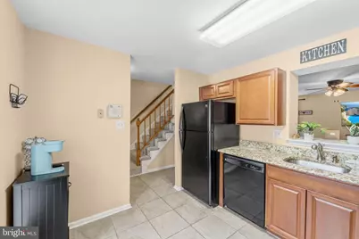 14422 Salisbury Plain Court, Centreville, VA 20120 - Photo 9