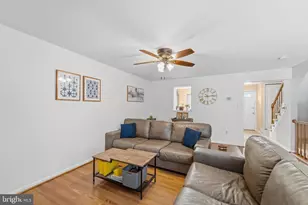 14422 Salisbury Plain Ct, Centreville, VA 20120 - Photo 13