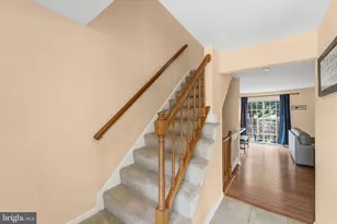14422 Salisbury Plain Ct, Centreville, VA 20120 - Photo 5