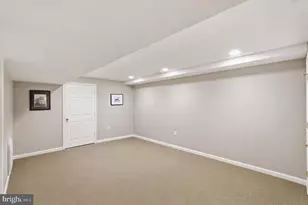 7713 Midday Ln, Alexandria, VA 22306 - Photo 33