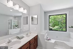 7713 Midday Ln, Alexandria, VA 22306 - Photo 21